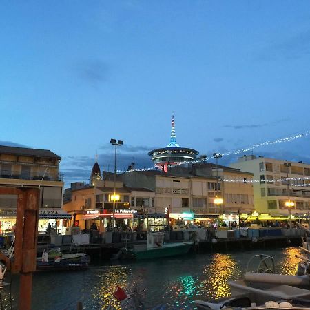 Meuble De Tourisme Classe, Climatisation, Pieds Dans L'Eau 帕拉瓦莱弗洛 外观 照片